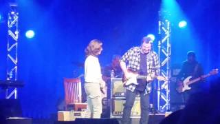 Amy Grant/Vince Gill sing “Whenever You Come Around” Live at NPAC on 6/26/16