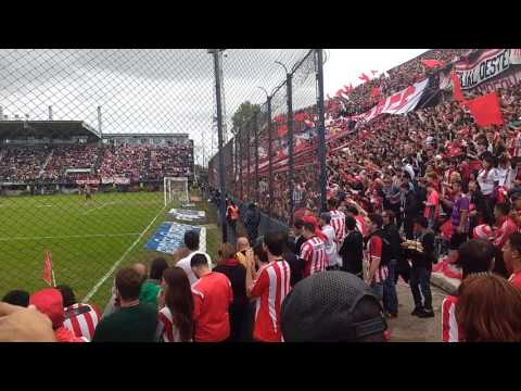 "Tema NUEVO "DESPACITO" ESTUDIANTES de la Plata. Hinchada de estudiantes vs gimnasia" Barra: Los Leales • Club: Estudiantes de La Plata