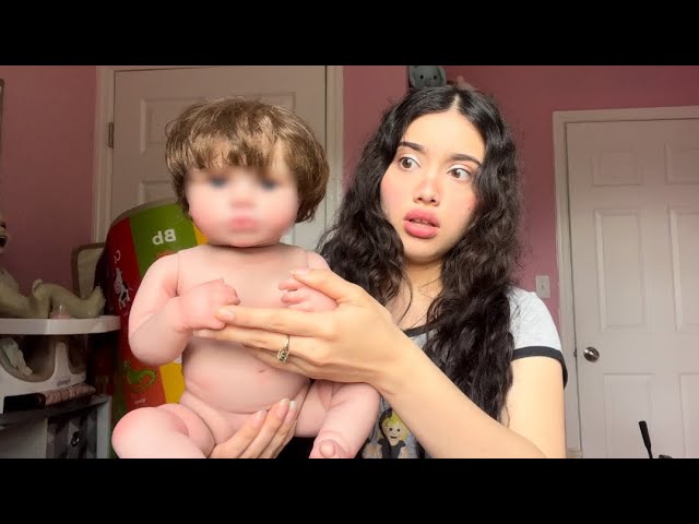 Vídeo relacionado con MineeQu 50CM Lifelike Tamaño Real del bebé Cabello enraizado Dulce Sonrisa Muñecas Reborn Silicona Vinilo Cuerpo Completo Realista Recién Nacido Niña Doll Niño Regalo de cumpleaños Set Lavable
