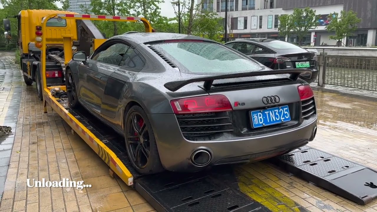 BUYING MY DREAM CAR AUDI R8 SUPERCAR DELIVERY! *EMOTIONAL*