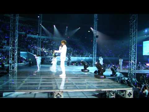 110226 Super Show 3 Manila - Intro + Sorry Sorry (Remix)