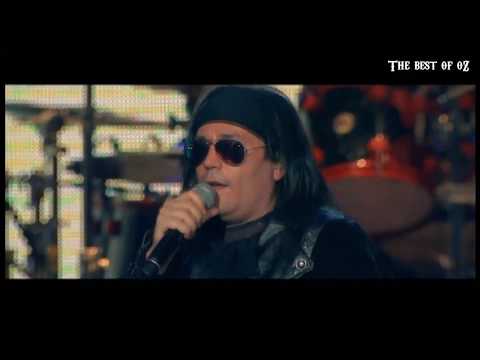 Video thumbnail for Sueños dormidos (Live Arena Ciudad de México el 6 de mayo de 2017)
