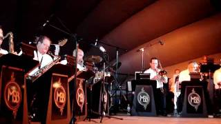 3.Maitland Stage Band at the Maitland Rotary Arts Festival at Lake Lily,10/03/09