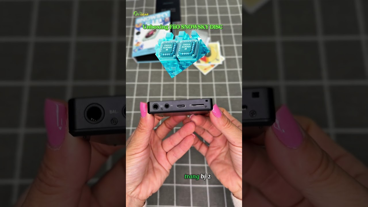 Mở hộp Máy Nghe Nhạc Thiết Kế Retro FiiO SNOWSKY DISC
