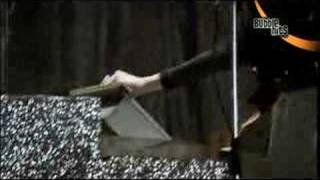 2 hearts - Kylie MInogue Official Music Video