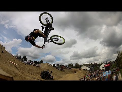 Andreu Lacondeguy's Mountainbike Slopestyle Domination - Red Bull Berg Line