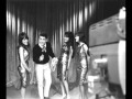 THE RONETTES (HIGH QUALITY) HERE I SIT ...