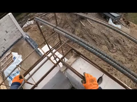 Błąd w konstrukcji pod panele-rozkmina nad połączeniem wieńca-Budowa domu*94