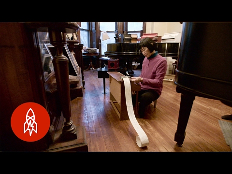 The Toy Piano Virtuoso