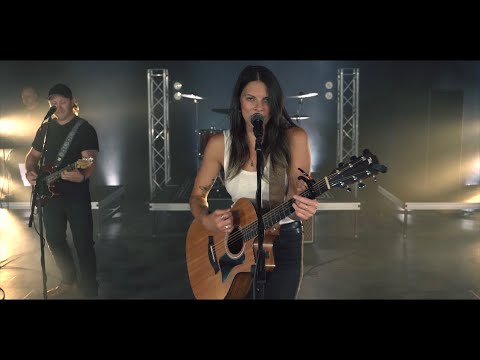 Elyse Aeryn - Bittersweet High (Official Video)