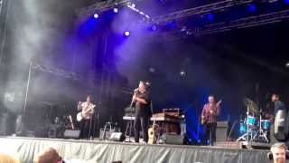 Bjørn eidsvåg på sommerfesten på giske