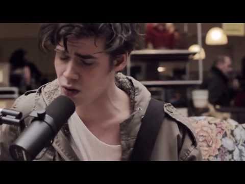 Lucas Hamming - ''Scratching The Surface'' - InDeKringloop.nl