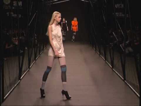 CIBELES | Desfile Amaya Arzuaga - Edición 2010