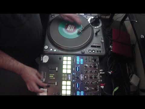 Ritchie Ruftone - 1 min Freestyle scratch clip - chirps & stabs