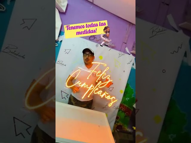 Vídeo relacionado con YUEYYNS Feliz Cumpleaños Letrero de Neón,Luces de Neón blancas cálidas de Happy Birthday LED USB powered, dimmable neon light, birthday party decoration