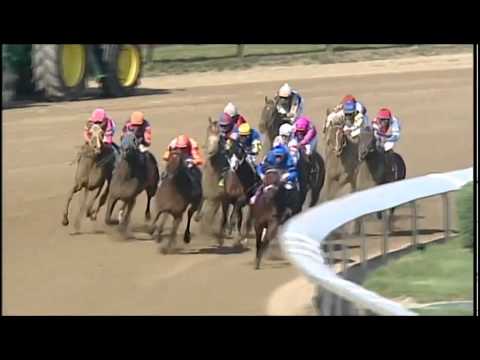 Blind Luck Winning the 2010 Kentucky Oaks