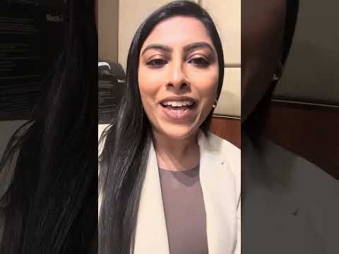 MC Raina Dsouza hosting Conference emcee | Raina Dsouza | Best emcee | International emcee - tech event in International Summit, Bengaluru