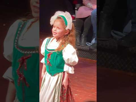 I was GRETL in The SOUND of MUSIC! 🎶 🎭 #musicaltheatre #actress #gretl #shorts #soundofmusic