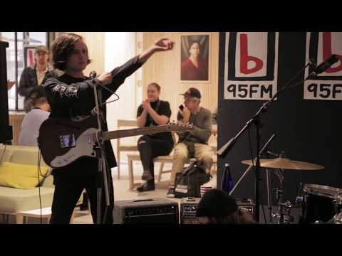 95bFM Drive Island VIII: Milk - 'Sugar Glider'