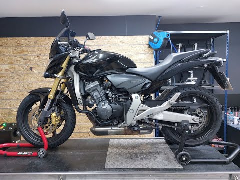 New Dunlop Mutant on Honda Hornet