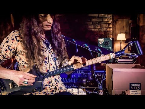 FUNKY SWAMP BLUES on the 3-String Shovel Guitar | Justin Johnson