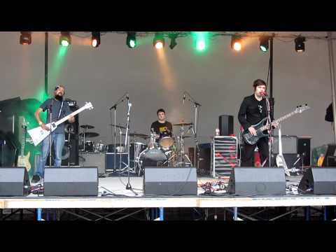 Kid Is Qual - Knights of Ole (live at Shadrock Fest)