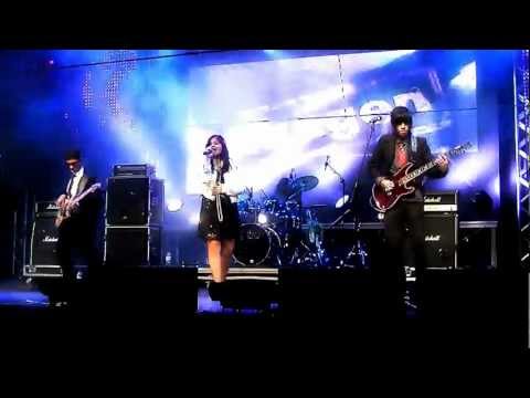 Banda iikagen - Anime Friends 2012 - High School of the dead