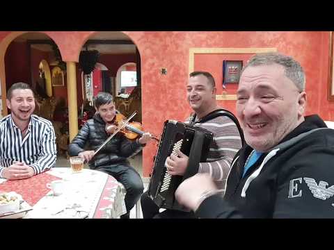 download lagu mp3 mp4 Nelson Se, download lagu Nelson Se gratis, unduh video klip Nelson Se