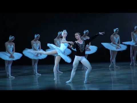 Maria Ilyushkina Nikita Korneyev (Mariinsky Ballet) White Swan Adagio