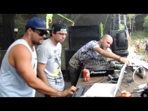 Boomers @ Equilibrium 4 anos   Praia Doce 12/12/2014