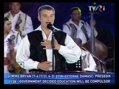 Catalin Badea - Mandruta din satul meu