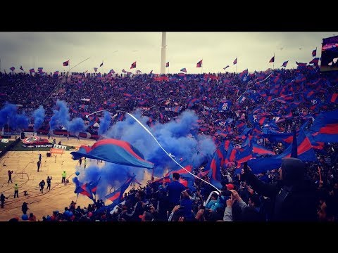 "Salida de Los de Abajo COMPLETA Clásico Universitario 2017" Barra: Los de Abajo • Club: Universidad de Chile - La U • País: Chile