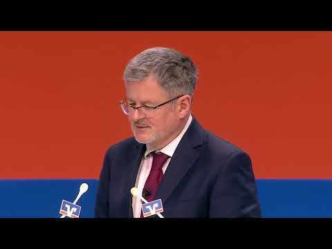 Sir Christopher Clark über Macron's Europa-Rede auf dem Wirtschaftstag 2017