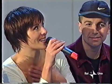 RAI 1 Sanremo 2000, Antonella Clerici intervista Luciana Vigorito, Antonio Marra, Ettore,Tony,Sandro