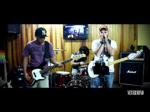 BANDA NEVERMIND - TERRITORIAL PISSINGS (NIRVANA COVER)