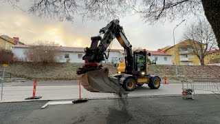 Volvo EW140D mini excavator | Image 4 - Machineryline