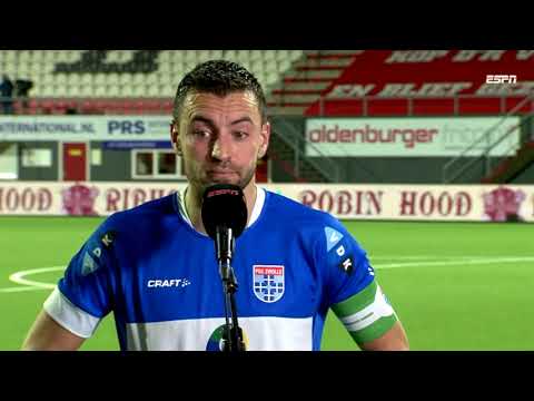 Van Polen: "Hoe wij voetballen op dit moment is echt dramatisch" | #emmPEC (3-2)