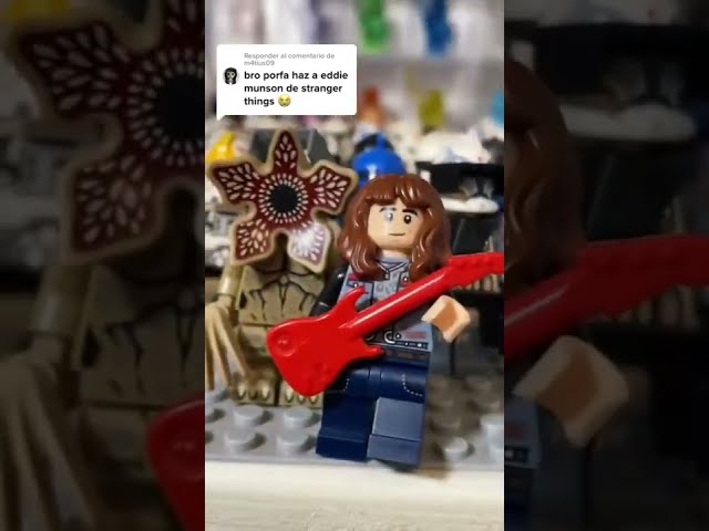 Vídeo relacionado con Stranger Things Eddie Munson Poster Sudadera con Capucha