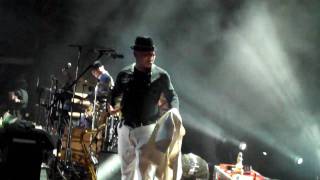 MADNESS WINGS OF A DOVE LIVE SOS 4.8 FESTIVAL MURCIA - SPAIN