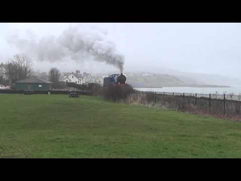 Ex GNR 4-4-0 no.85 Merlin passes Beach Road