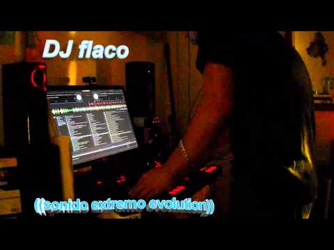 DJ flaco en vivo practicando mi nuevo juguete TERMINAL MIX 4 SERATO DJ INTRO