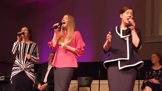 The Collingsworth Family sings Gotta Get to Jesus