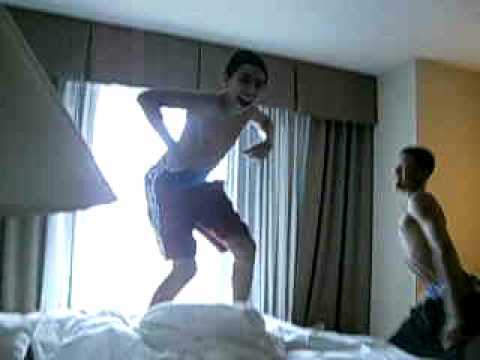 FABIO AND RANDLE DACNEING CRAZY IN TH HOTEL