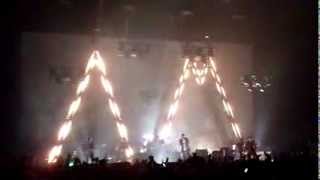 Arctic Monkeys - I Want It All [LIVE DEBUT - Vorst Nationaal, Brussels - 09-11-2013]