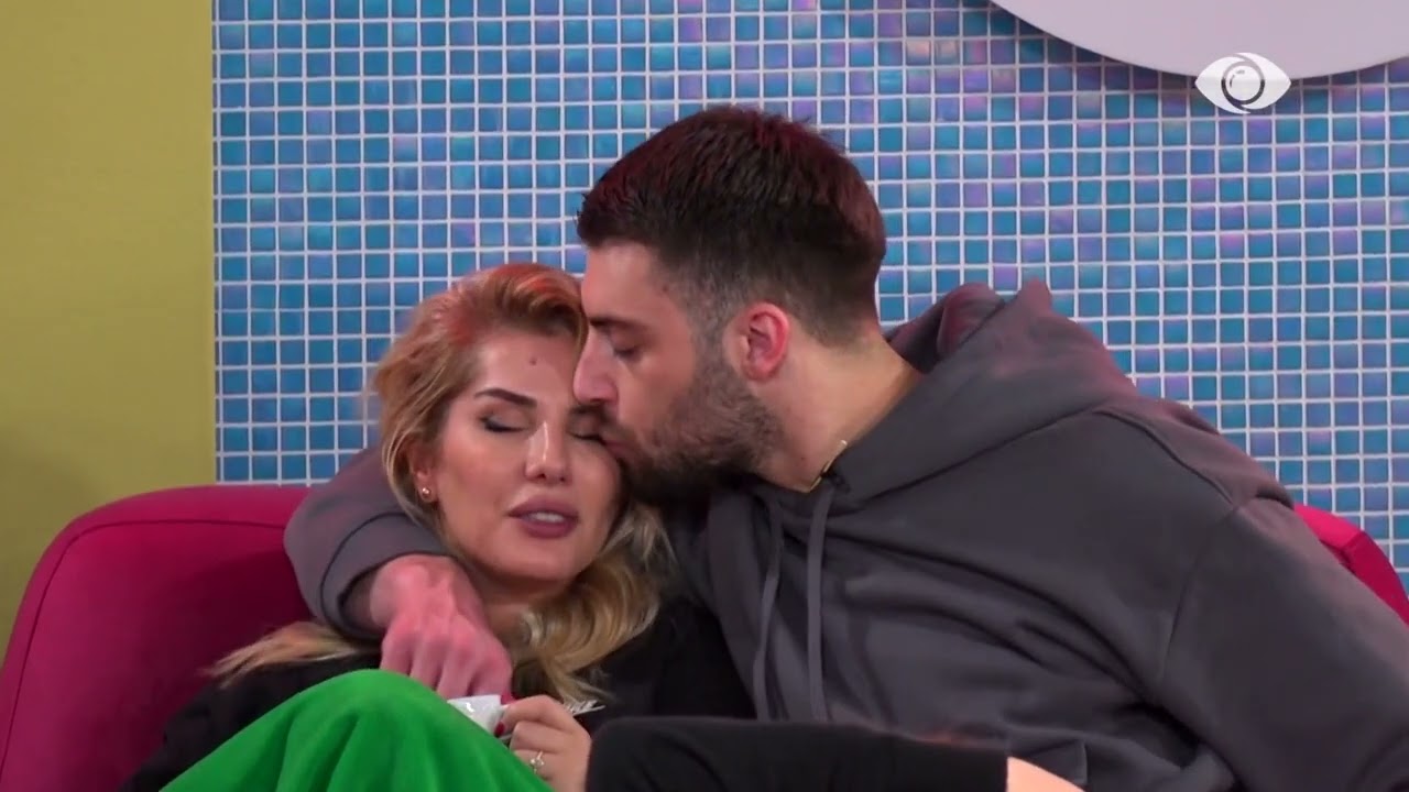 Puthje dhe përqafime, çfarë po ndodh në raportin mes Meritonit dhe Ilnisës?