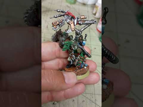 Painboy kitbash  #orktober #warhammer40k
