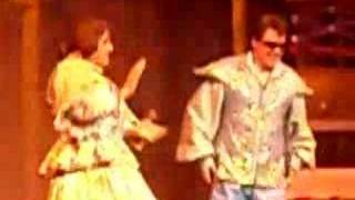 Clip from Aladdin Pantomime 07/08 John Barrowman