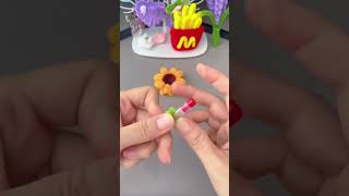 FuzzyTwist Easy pipe cleaner craft, DIY Sunflower Pen With Pipe Cleaners 🌻 Pipe Cleaner Flower Pen