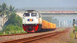 Download lagu KERETA API PANJANG‼️ MENEMUKAN 24 KERETA API CC206 CC201 CC203 CC204 SEMEN DAN TANGKI PERTAMINA mp3