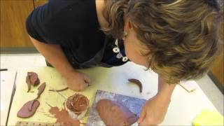 How to attach two pieces of clay together